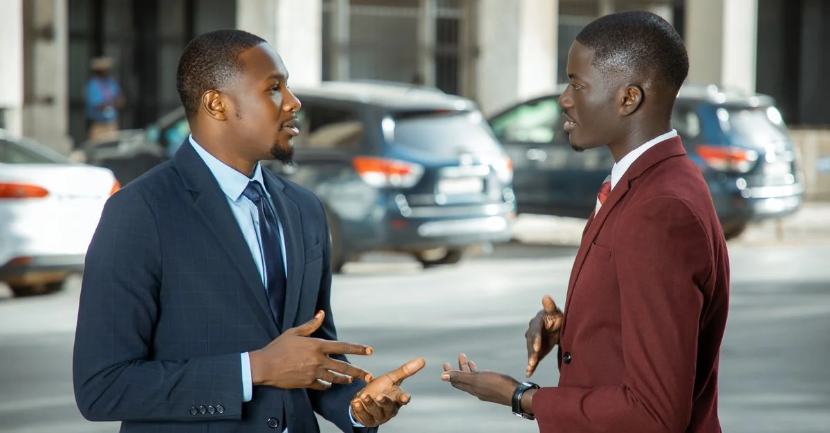 Ce que les recruteurs camerounais regardent en premier sur un CV